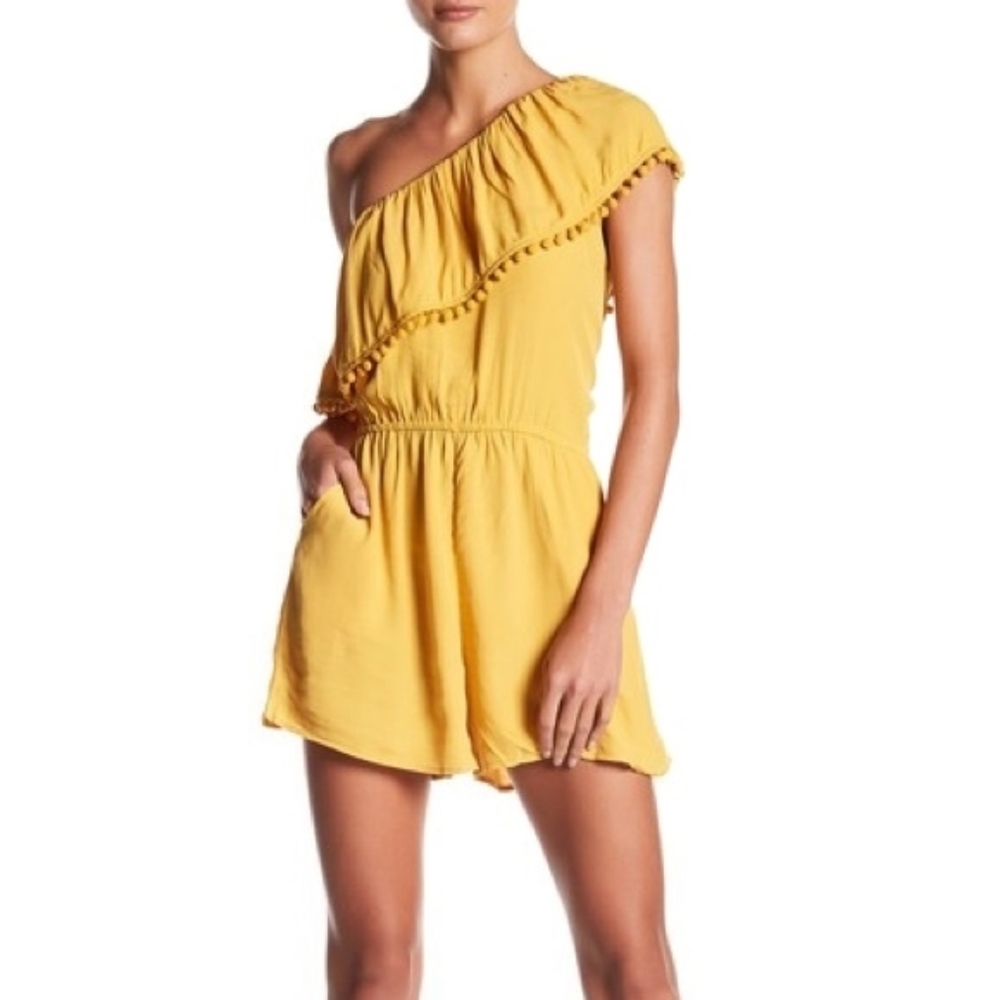Ten Sixty Sherman One-Shoulder Ruffle Romperl